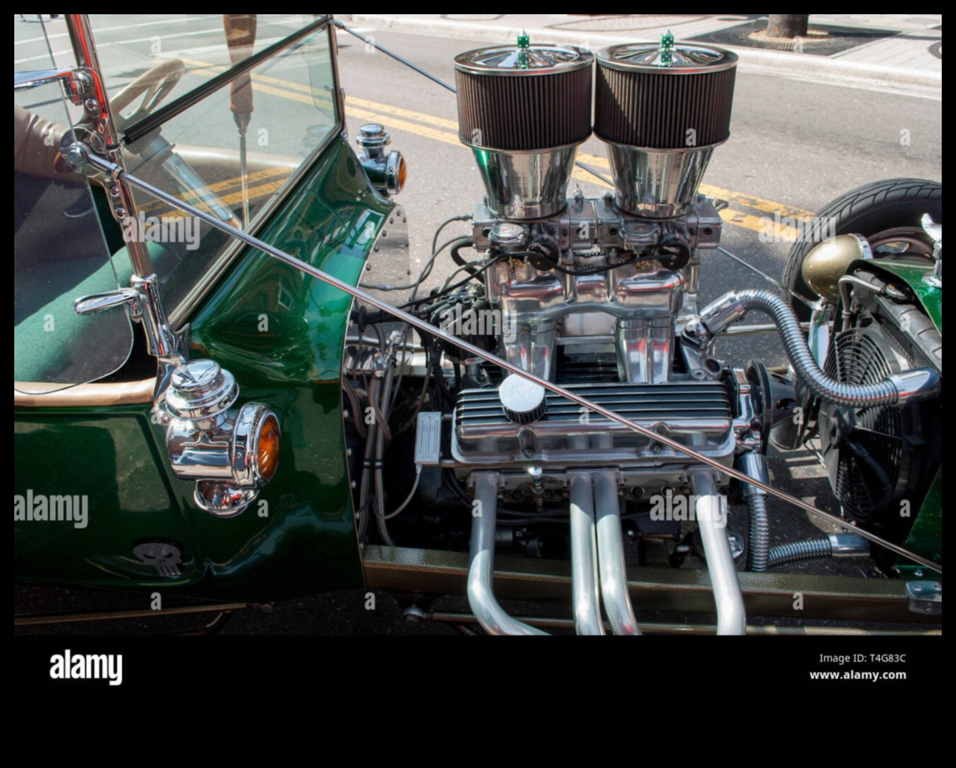 The Retro Renaissance Μια ματιά στην αναβίωση των Vintage Vehicles 2 Retro Renaissance: Vintage Vehicles and the Resurgence of Classics