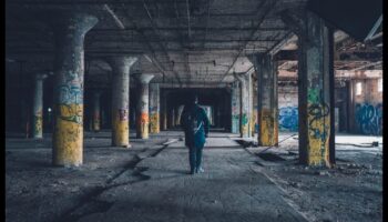 Cityscape Chronicles: Personal Stories from Urban Explorers on Public Transit