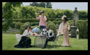 Greenery Glam: Ανυψώστε τον κήπο σας με κομψές πινελιές