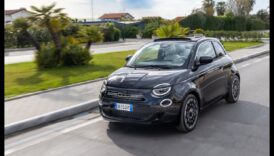 Urban Electrics Graceful Electric Cars for City Streets 5 Urban Electrics: Πλοήγηση στους δρόμους της πόλης με χαριτωμένα ηλεκτρικά αυτοκίνητα